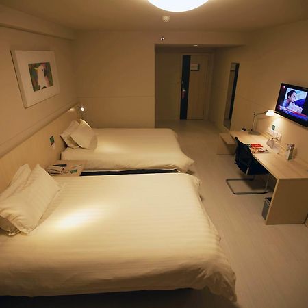 锦江之星西安大雁塔李家村地铁站建西街酒店 外观 照片